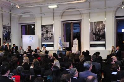 Decisivo trabajo de ingenieros argentinos posibilitó que multinacional Delphi elija a la Argentina para producir autorradios con GPS