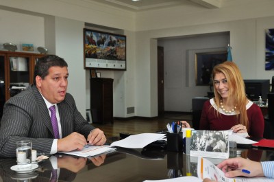 Nike Argentina detalló a Giorgi su plan de inversiones 2012 por $ 43 millones que genera 800 puestos de trabajo